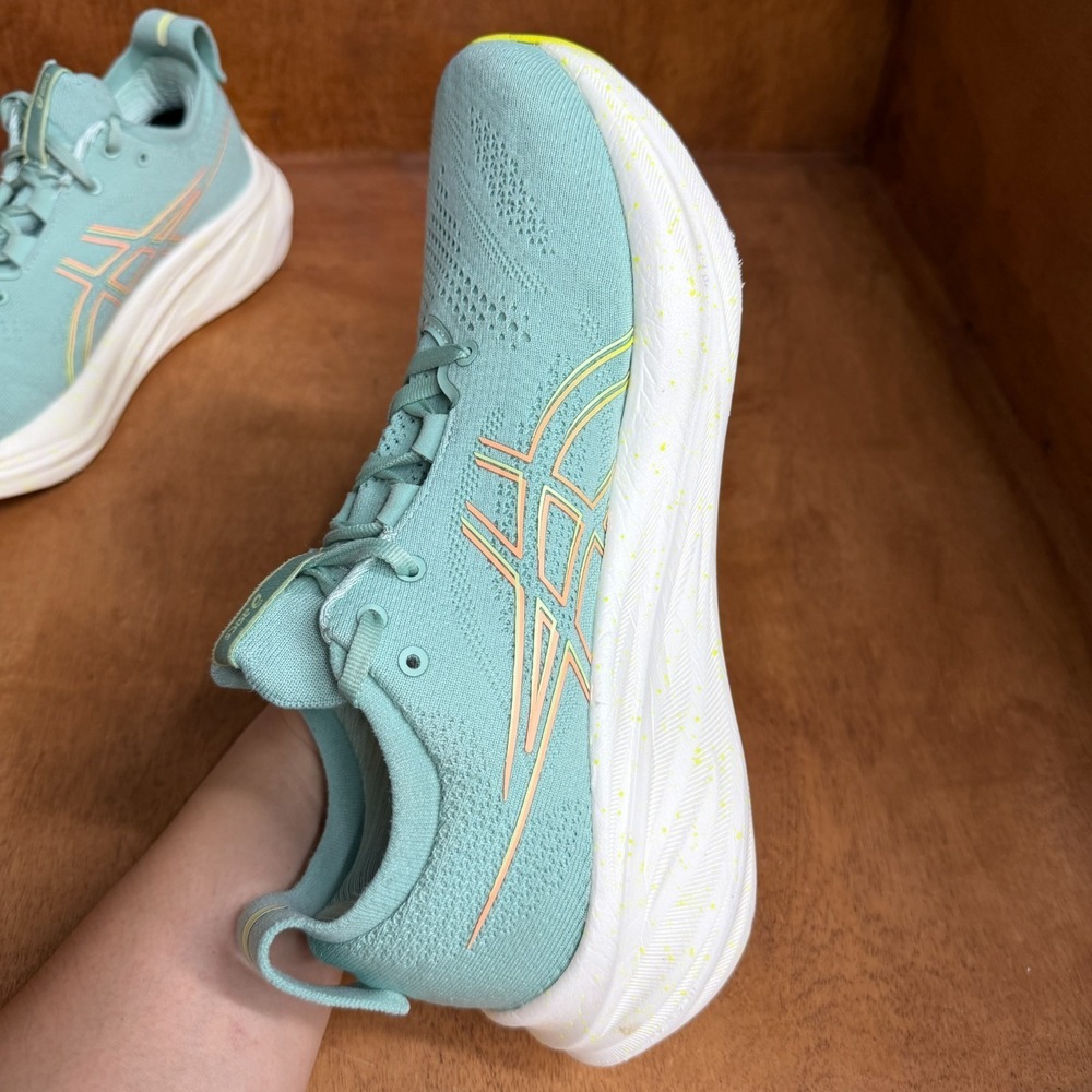 ASICS GEL-Nimbus 26 Running Shoes Womens Size 9 Light Celadon Sneaker 1012B601 - Picture 11 of 16